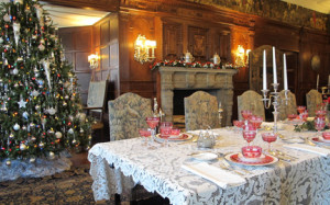 Stan Hywet_Deck the Hall_Manor House Dining Room