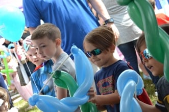 Balloon creations by The Twister Girl at Eton Explorers