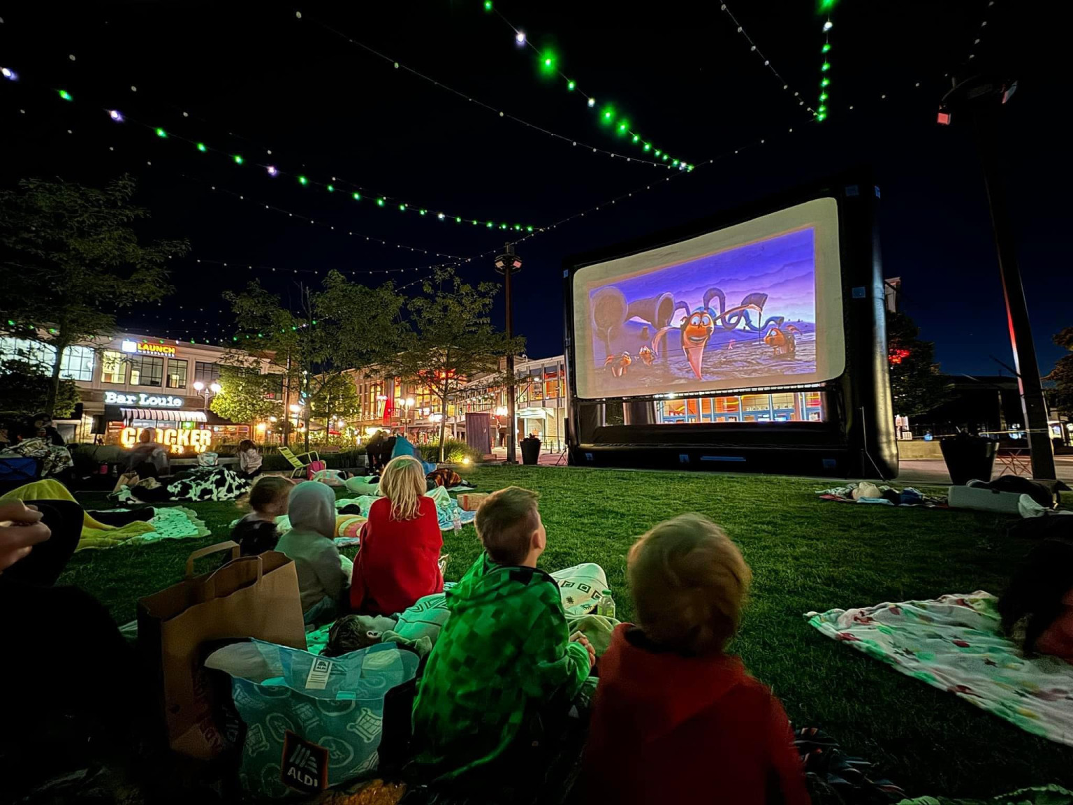 Outdoor Summer Movies and DriveIn Theaters in Northeast Ohio