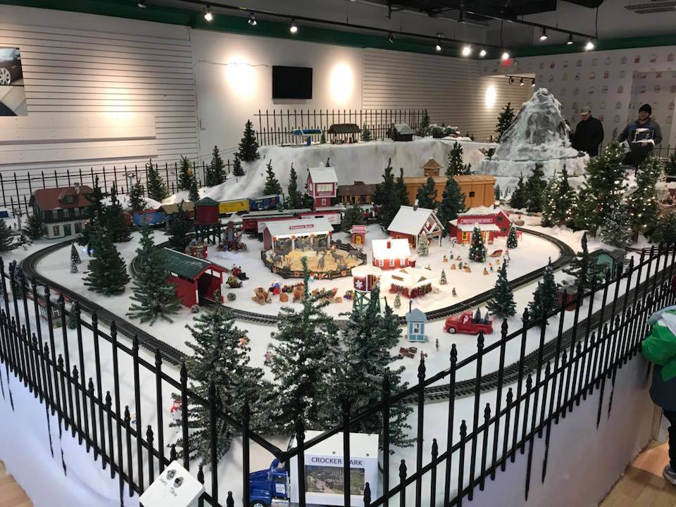 10 Things to Do at Crocker Park this Holiday Season