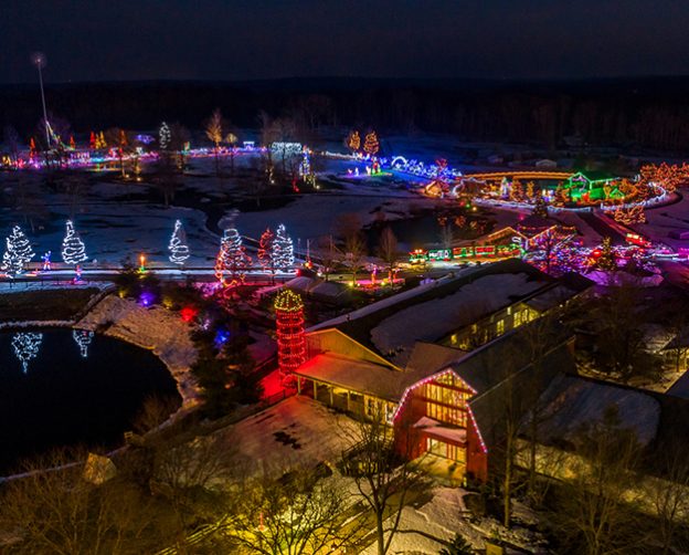 Lake Metroparks Farmpark Country Lights Drivethru Northeast Ohio Parent